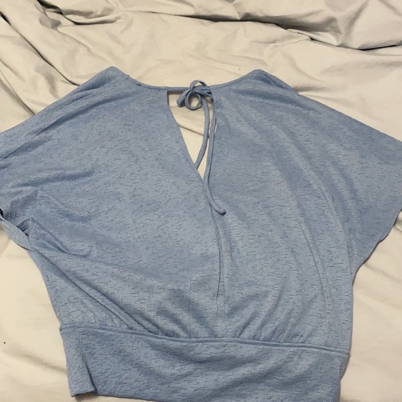 DYNAMITE CROP WRAP STYLE TOP - Picture 3 of 4